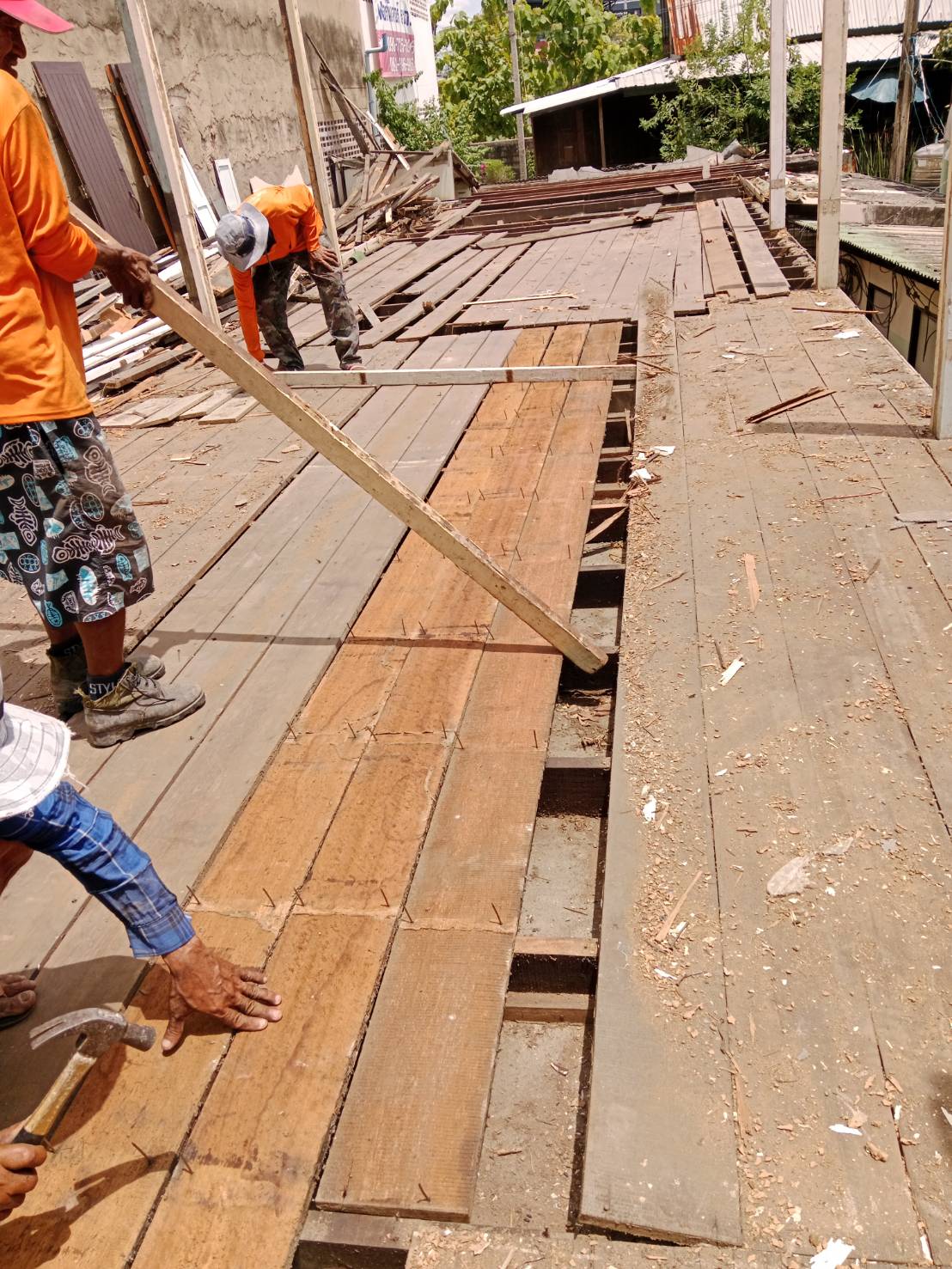 19 - https://อุทิตย์รับซื้อบ้านไม้เก่า.com | อุทิตย์รับซื้อบ้านไม้เก่า ให้ราคาสูงที่สุด รับซื้อไม้กอง โครงสร้างไม้เก่าทุกชนิด พร้อมทีมงานรื้อถอนมืออาชีพ ประเมินราคาฟรีถึงที่ทั่วประเทศ ติดต่อเราได้ทันที