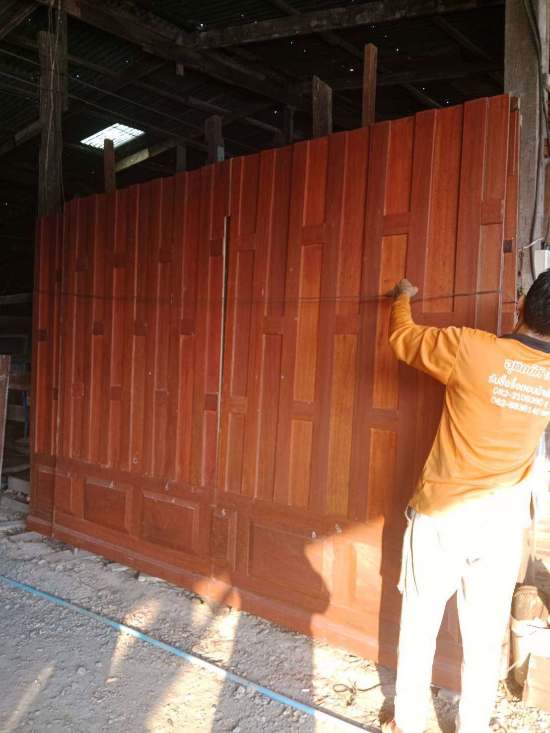 อุทิตย์รับซื้อบ้านไม้เก่า ให้ราคาสูงที่สุด รับซื้อไม้กอง โครงสร้างไม้เก่าทุกชนิด พร้อมทีมงานรื้อถอนมืออาชีพ ประเมินราคาฟรีถึงที่ทั่วประเทศ ติดต่อเราได [..]